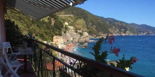 Sea view accommodation in Vernazza